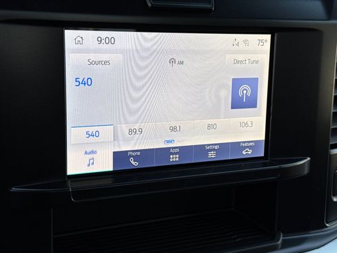 New 2025 Ford F250 XLT w/ F-250 >10K GVWR Package image 17