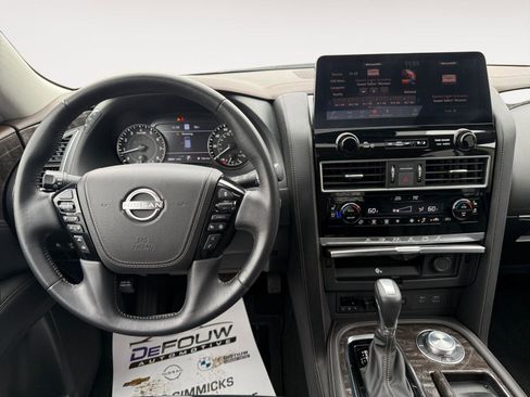 Used 2023 Nissan Armada Platinum w/ Captain's Chairs Package AWD/4WD image 13