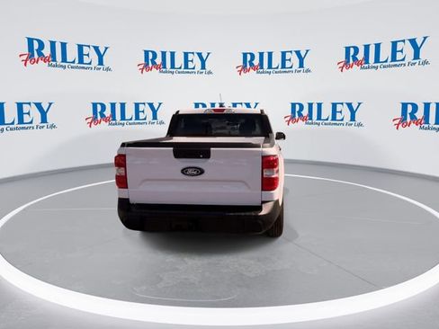 New 2026 Ford Maverick XL image 7