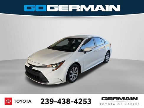 Certified 2024 Toyota Corolla LE image 1