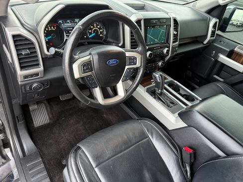 Used 2017 Ford F150 Lariat w/ Equipment Group 501A Mid AWD/4WD image 11