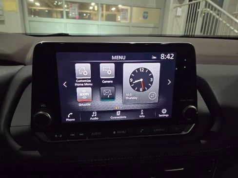 Used 2023 Nissan Rogue SL image 19