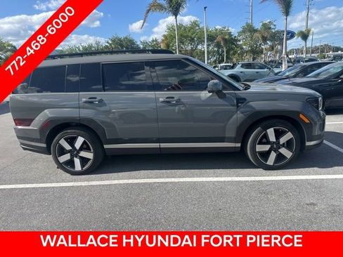 Used 2024 Hyundai Santa Fe Limited FWD image 3