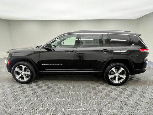 Used 2023 Jeep Grand Cherokee L Limited w/ Luxury Tech Group II AWD/4WD image 12