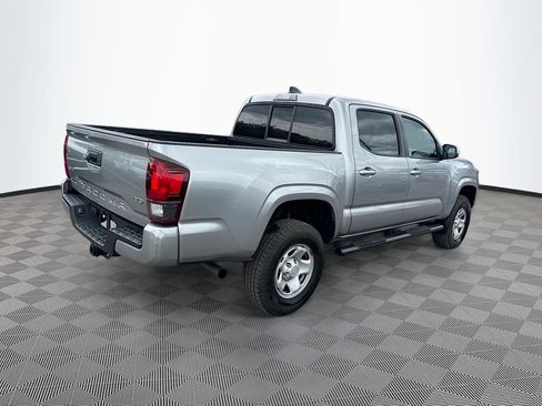 Used 2021 Toyota Tacoma SR AWD/4WD image 6
