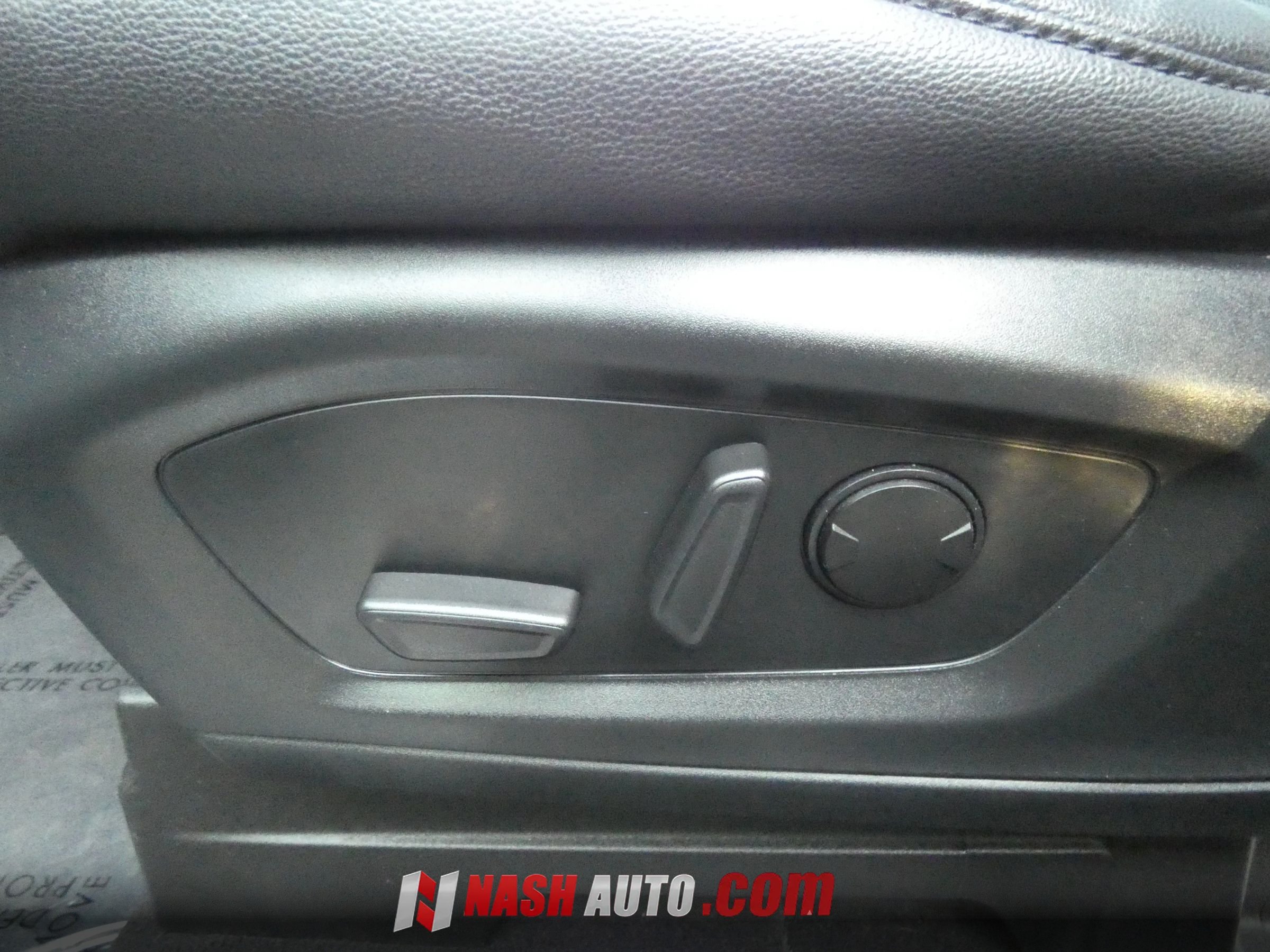 Used 2021 Ford Explorer Limited AWD/4WD image 52