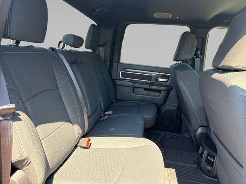 New 2026 RAM 3500 Big Horn AWD/4WD image 16