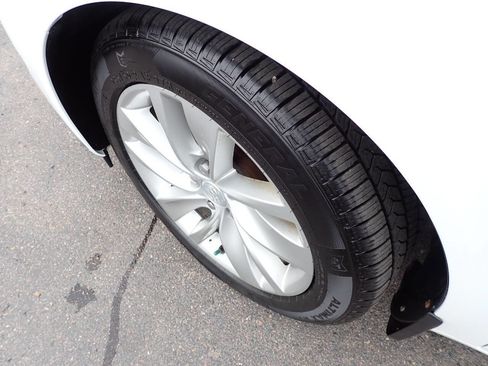 Used 2016 Buick Regal Premium FWD image 13