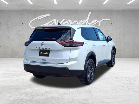 New 2026 Nissan Rogue SV w/ Cold Weather Package FWD image 17