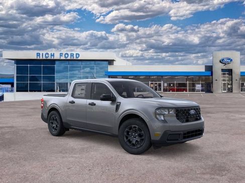 New 2025 Ford Maverick XLT w/ XLT Luxury Package FWD image 7