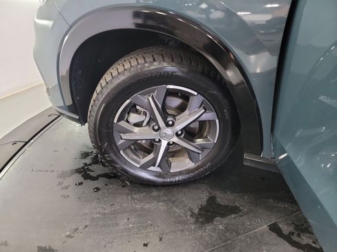 Certified 2024 Honda HR-V EX-L image 30