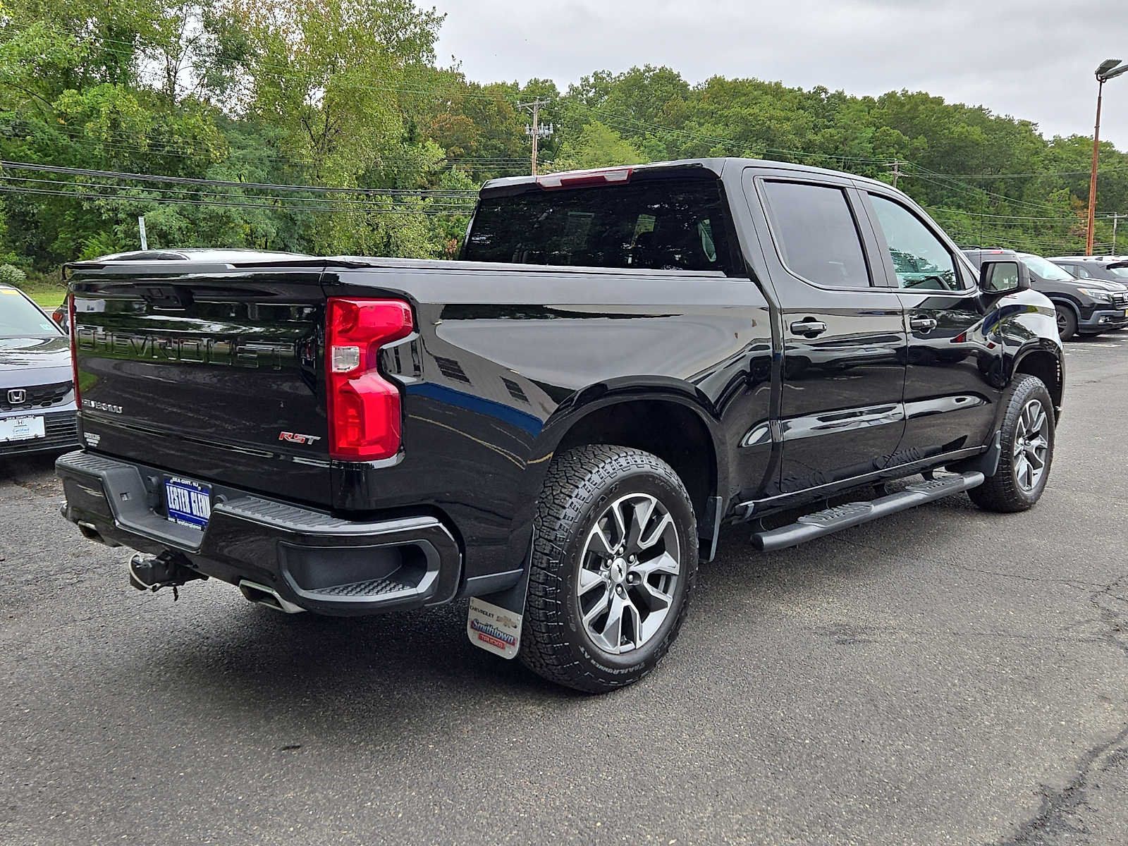 Used 2024 Chevrolet Silverado 1500 RST w/ Z71 Off-Road Package AWD/4WD image 6
