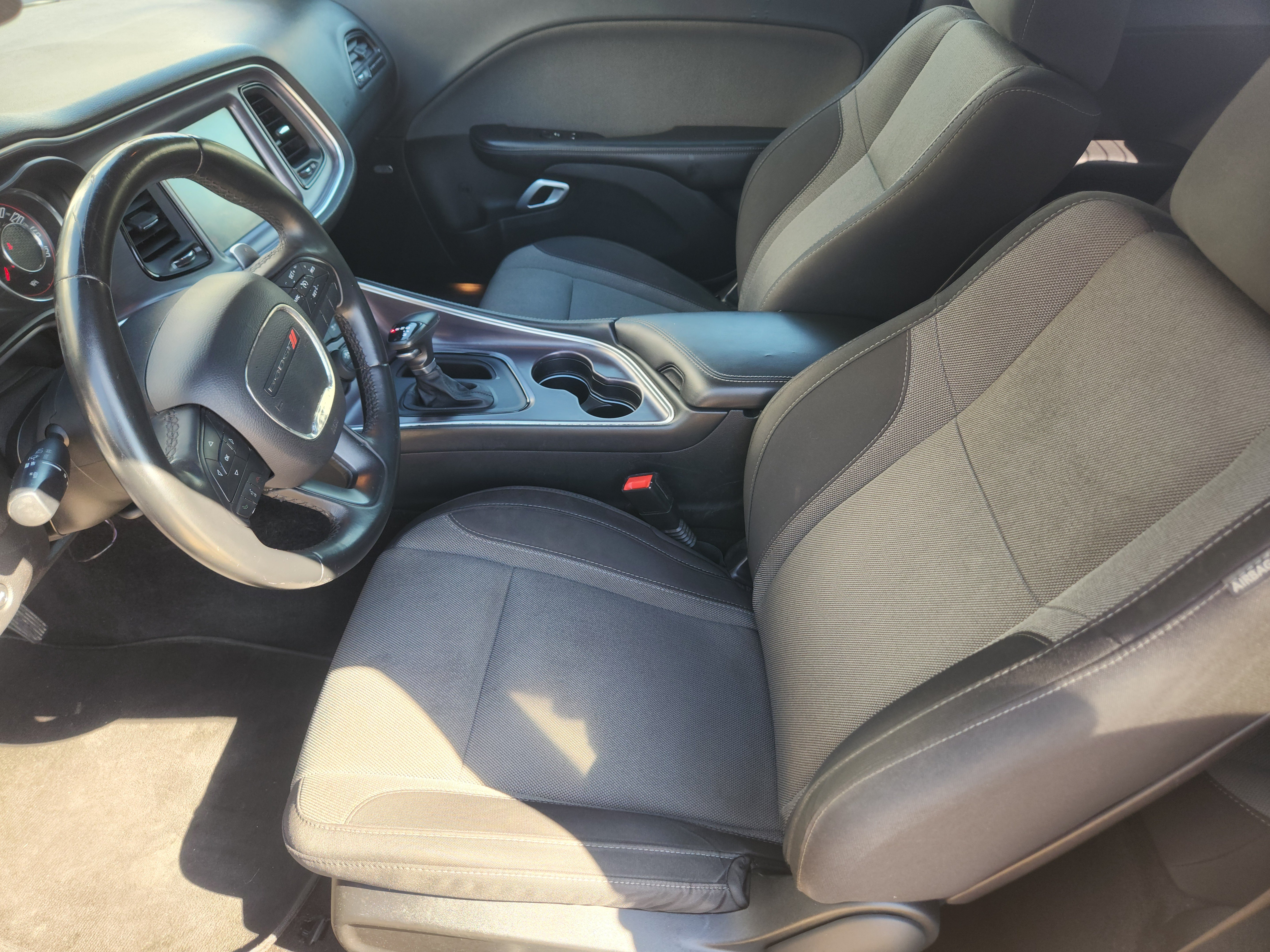 Used 2015 Dodge Challenger SXT w/ Super Sport Group (SS/T) RWD image 9
