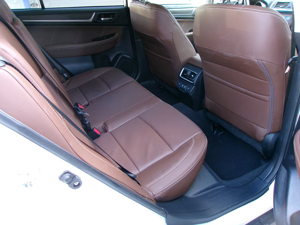 Used 2019 Subaru Outback 3.6R Touring w/ Protection Package #1 AWD/4WD image 11