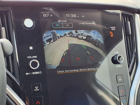 Used 2025 Subaru Outback Premium w/ Popular Package #1A image 14