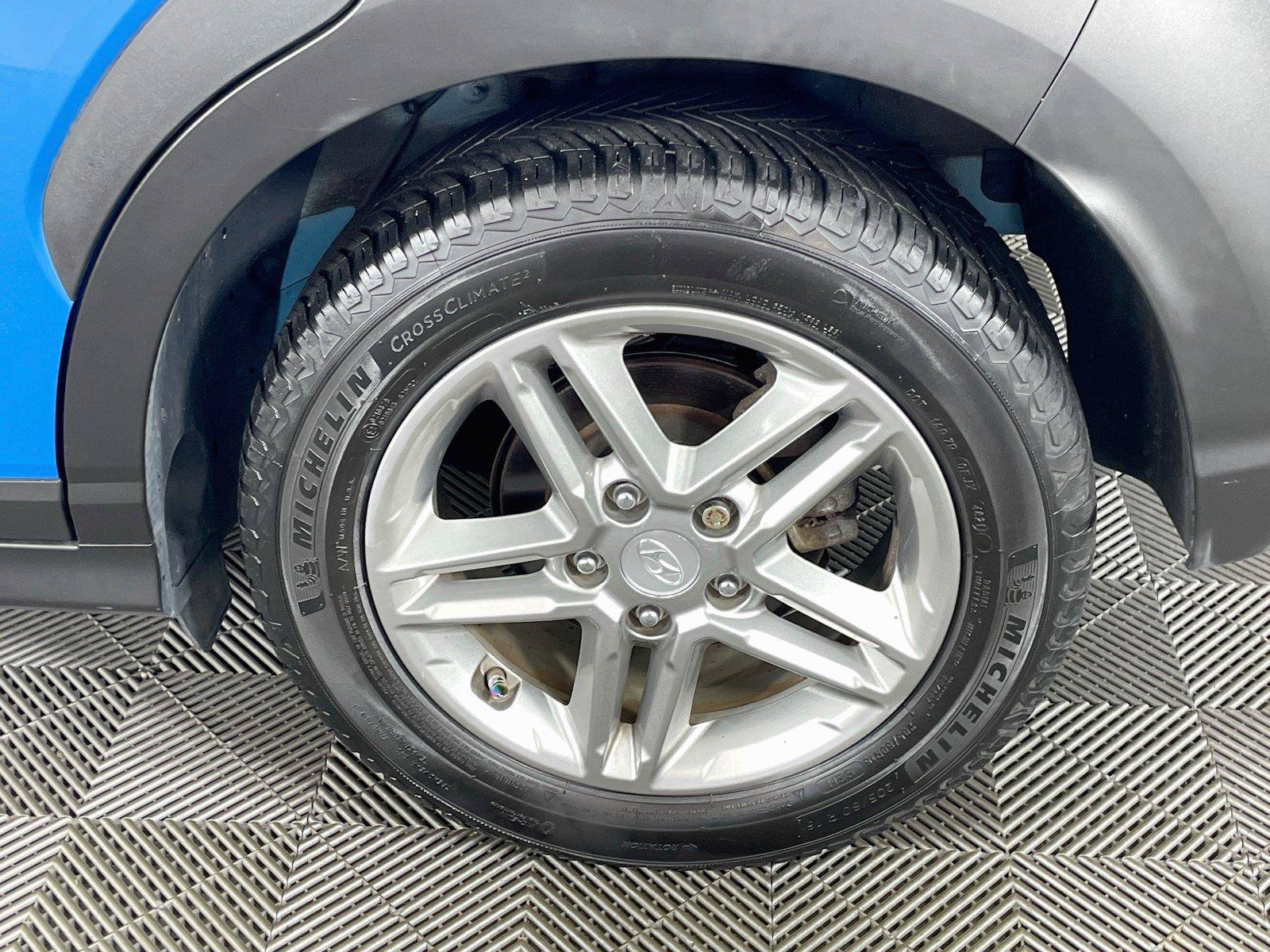 Used 2019 Hyundai Kona SE FWD image 31