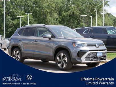 New 2025 Volkswagen Taos SE