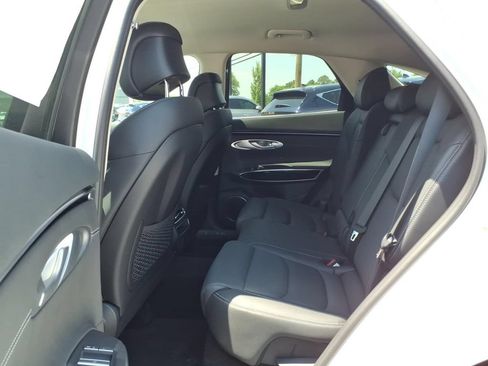 Used 2026 Genesis GV70 2.5T AWD/4WD image 9