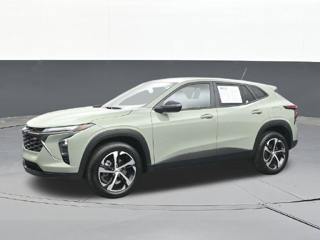 Used 2024 Chevrolet Trax RS FWD image 7