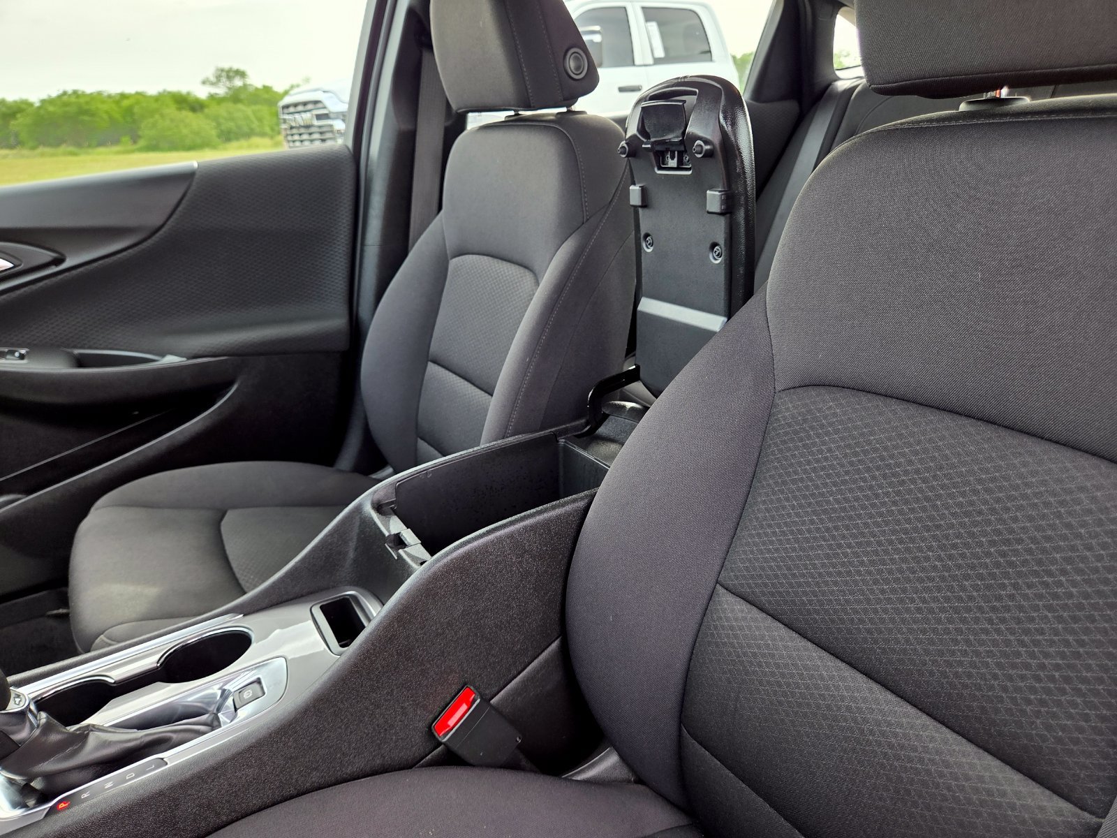 Used 2024 Chevrolet Malibu LT FWD image 30