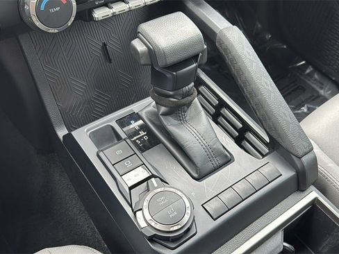 Certified 2025 Toyota Tacoma SR5 image 37
