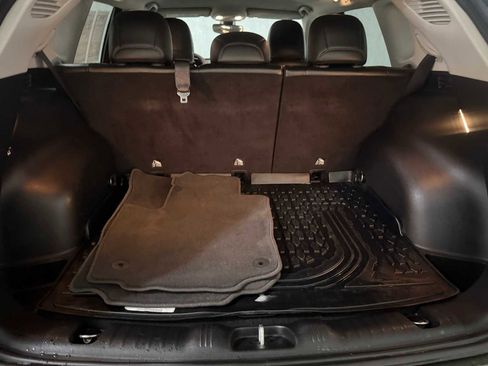 Certified 2021 Jeep Compass Latitude image 24