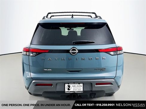 New 2026 Nissan Pathfinder Platinum image 6