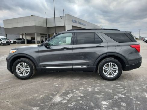 Certified 2020 Ford Explorer XLT w/ Comfort Package image 7
