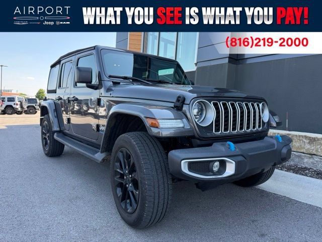 Used 2024 Jeep Wrangler Unlimited Sahara w/ Technology Group AWD/4WD image 1