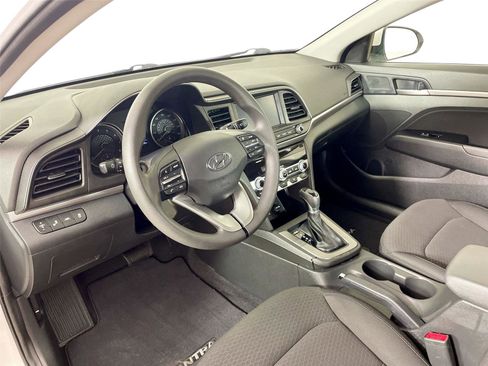 Used 2020 Hyundai Elantra SEL w/ Cargo Package (C1) image 21