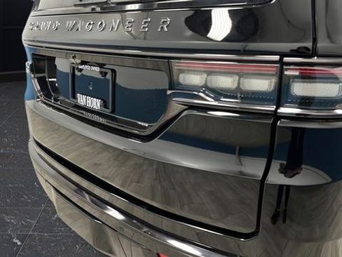 Used 2024 Jeep Grand Wagoneer Series III w/ Rear Seat Video Group 1 image 46