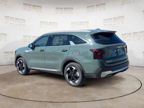 New 2026 Kia Sorento EX FWD image 3