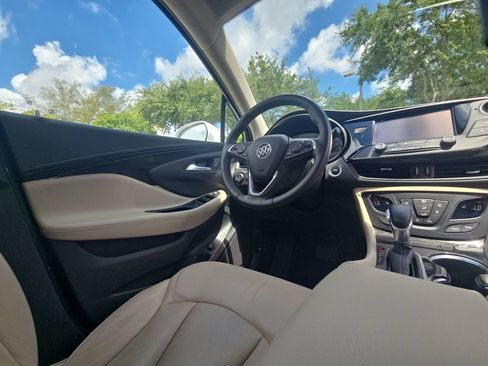Used 2020 Buick Envision Essence FWD image 15