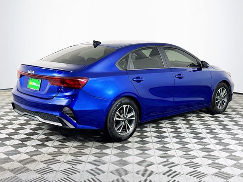 Used 2024 Kia Forte LXS w/ LXS Technology Package FWD image 10