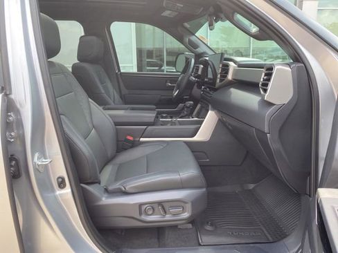 Used 2025 Toyota Tundra Limited w/ TRD Off-Road Package AWD/4WD image 19