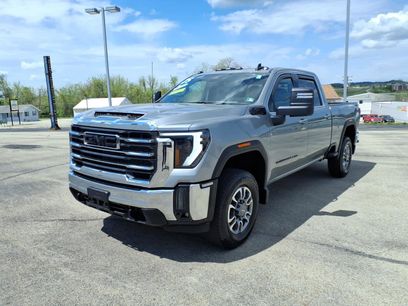 Used 2025 GMC Sierra 2500 SLE w/ SLE Value Package;
