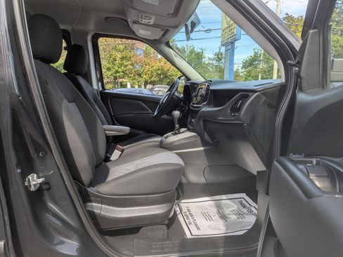 Used 2017 RAM ProMaster City Tradesman w/ Rear Back-up Camera Group image 26