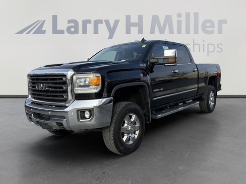 Used 2019 GMC Sierra 3500 SLT w/ Duramax Plus Package image 4