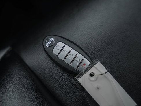 Used 2019 Nissan Pathfinder SL image 46