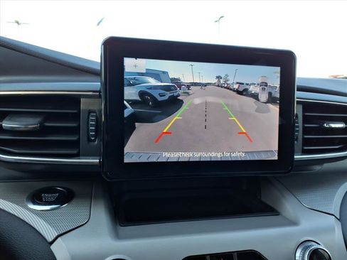 Certified 2023 Ford Explorer XLT w/ Equipment Group 202A image 22