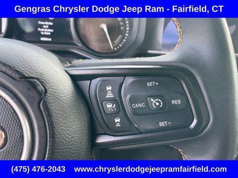 Used 2024 Jeep Wrangler Unlimited w/ Convenience Group AWD/4WD image 49