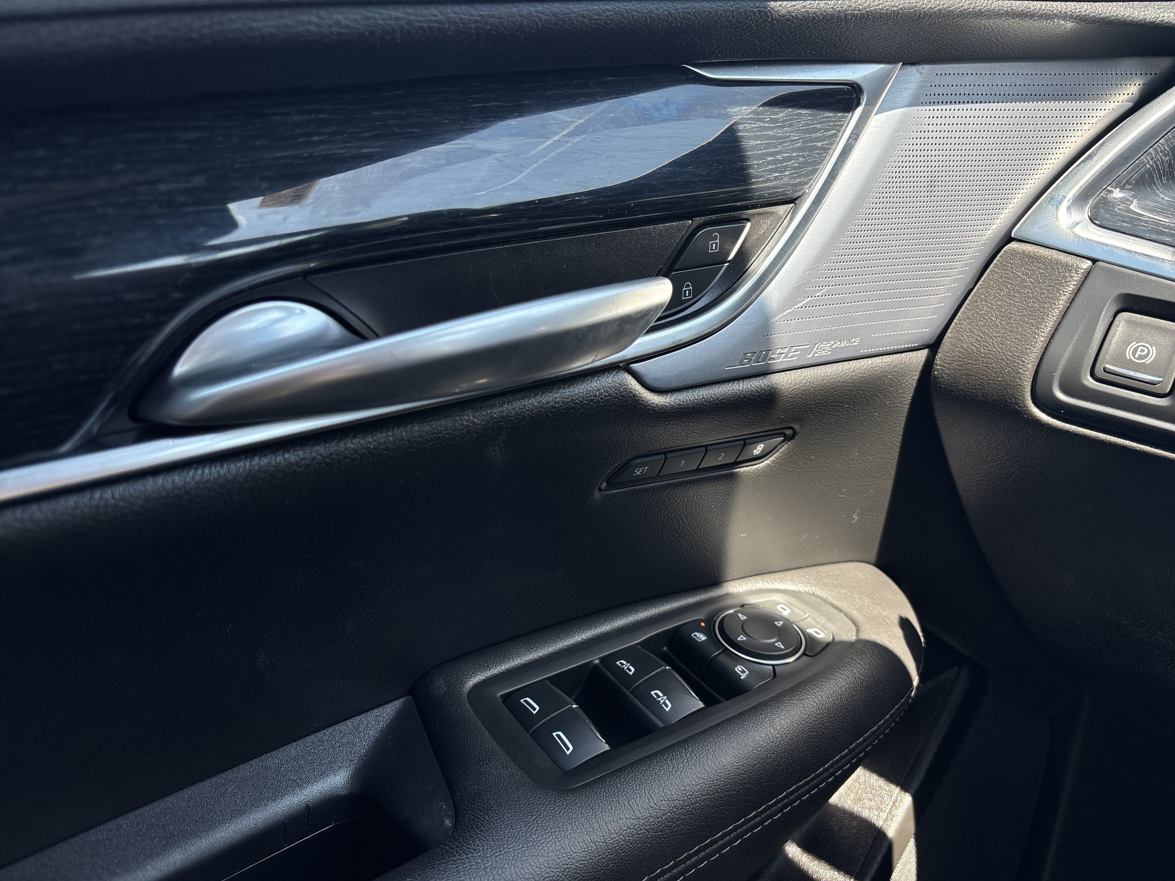 Used 2024 Cadillac XT5 Premium Luxury FWD image 32