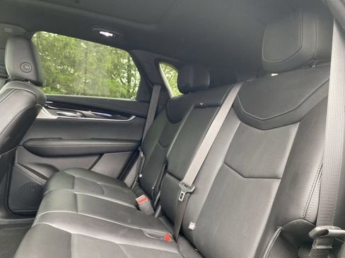 Used 2021 Cadillac XT5 Premium Luxury AWD/4WD image 13