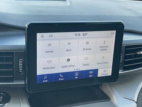 Used 2022 Ford Explorer XLT w/ Equipment Group 202A image 13