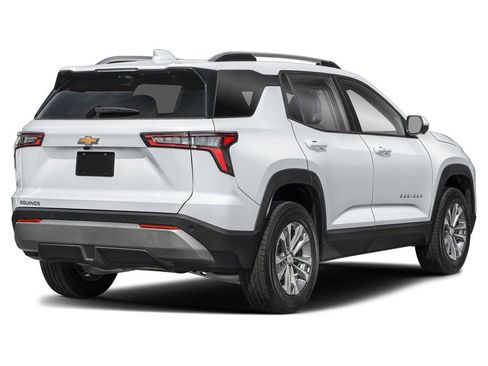 New 2026 Chevrolet Equinox LT w/ Safety and Technology Package image 2