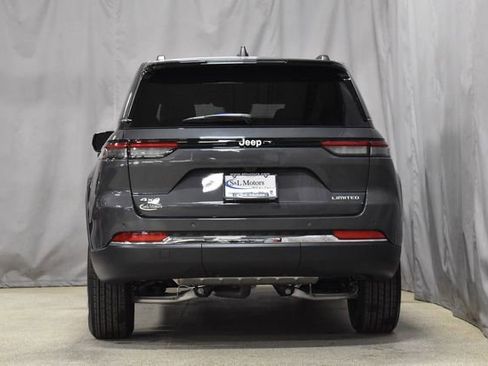 New 2025 Jeep Grand Cherokee Limited w/ Trailer Tow Package image 8