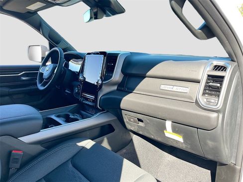 Used 2025 RAM 1500 Lone Star image 24