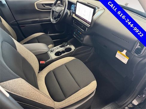 Used 2025 Ford Bronco Sport Big Bend w/ Convenience Package image 6