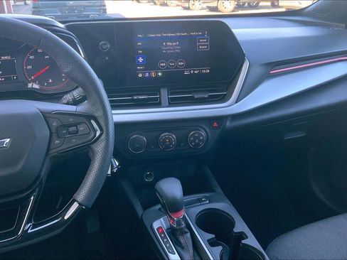 Certified 2025 Chevrolet Trax RS w/ Driver Confidence Package image 7