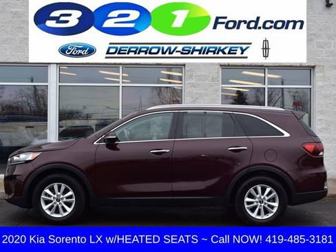 Used 2020 Kia Sorento LX w/ LX I4 Convenience Package image 2